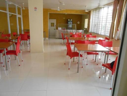 Fully Furnished Girls Hostel with Food