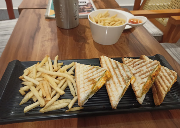 Villa 167 Cafe